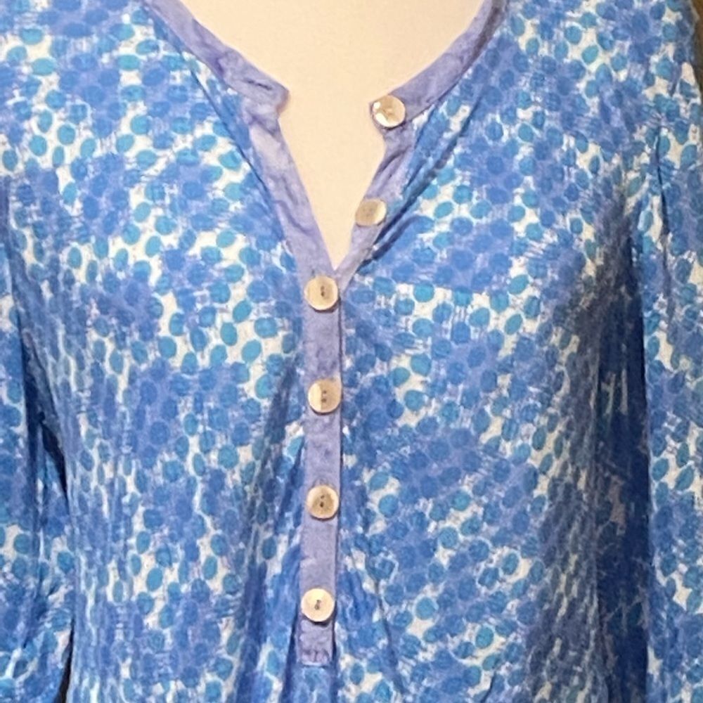 Lyng Tunic Top Rayon Size Large Button Front - Picture 3 of 14